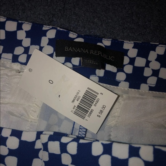Banana Republic Blue and White Shorts - Picture 3 of 6